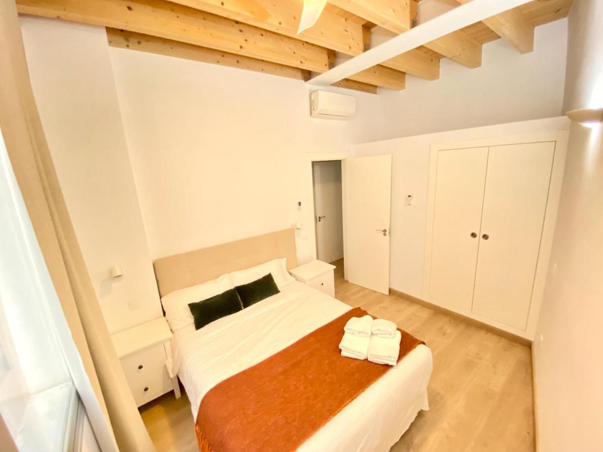 Top-Notch Downtown House With Private Rooftop Terrace And Parking Opt Seville Exterior photo